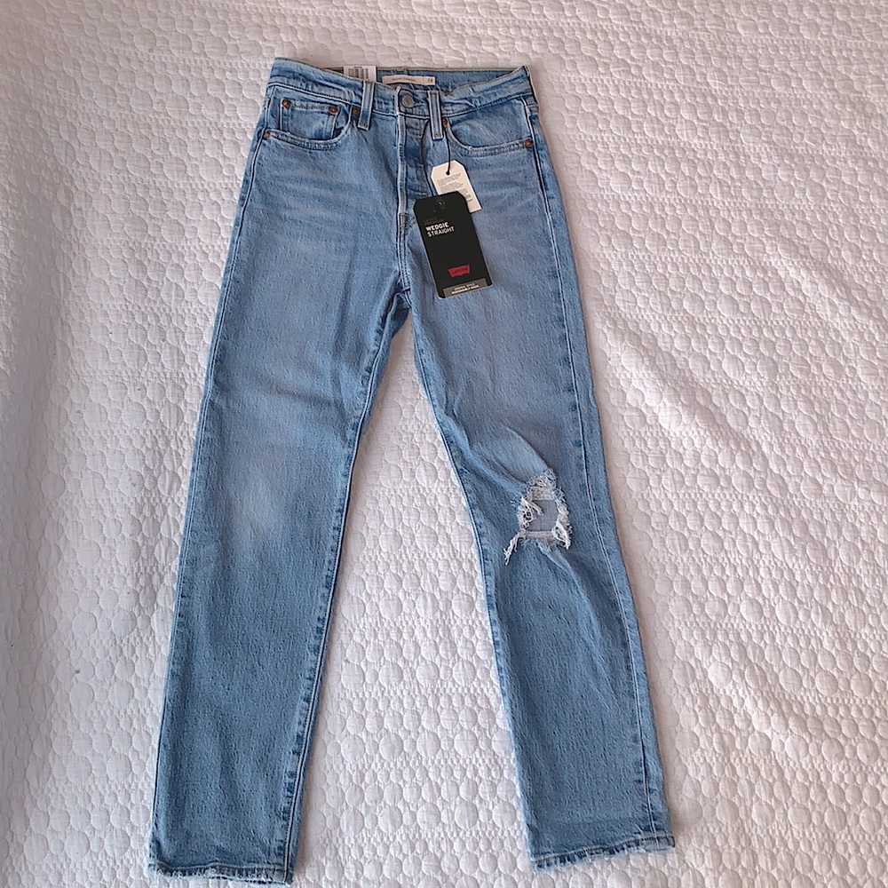 Levi’s High Rise Wedgie Straight Leg Jeans Size 24
